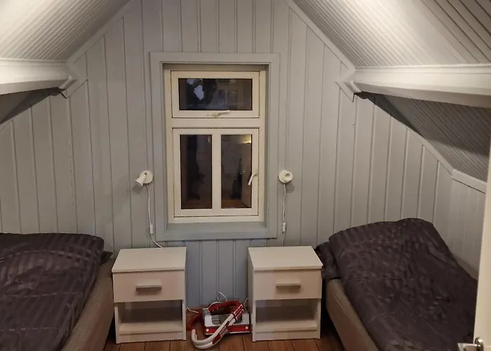 Sentrums Leilighet Med Balkong