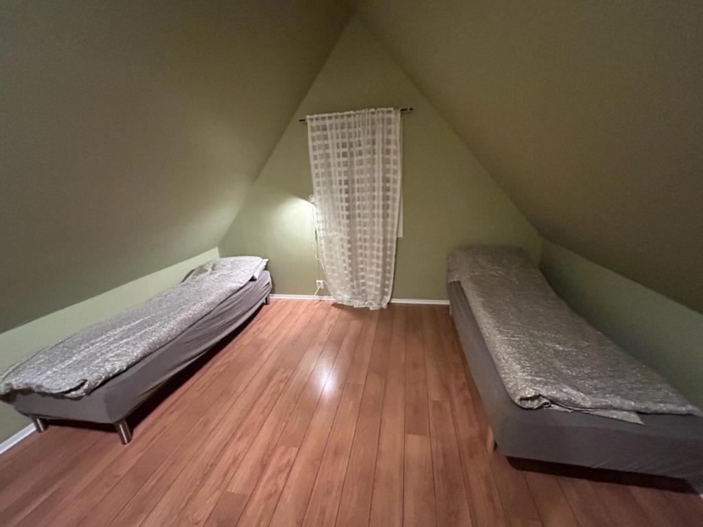Sentrums Med Balkong Tromso